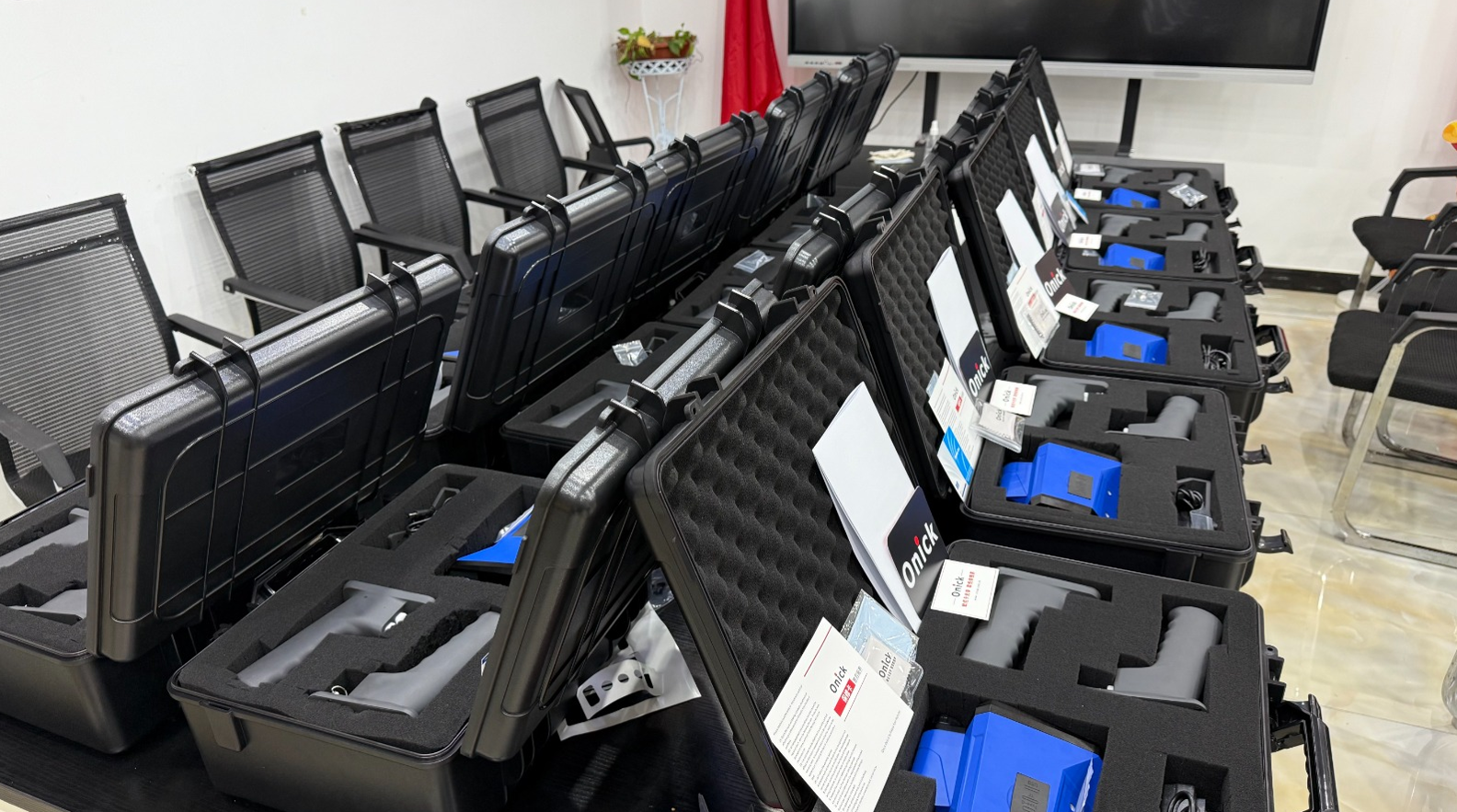 LSP350 Handheld laser speed detectors – helping to incorporate traffic enforcement into legal standards in Zimbabwe